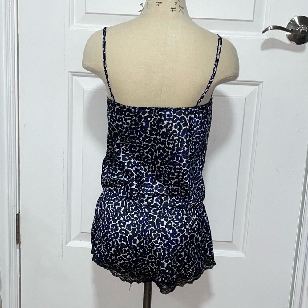 Leopard Sleep Onesie - Picture 2 of 4